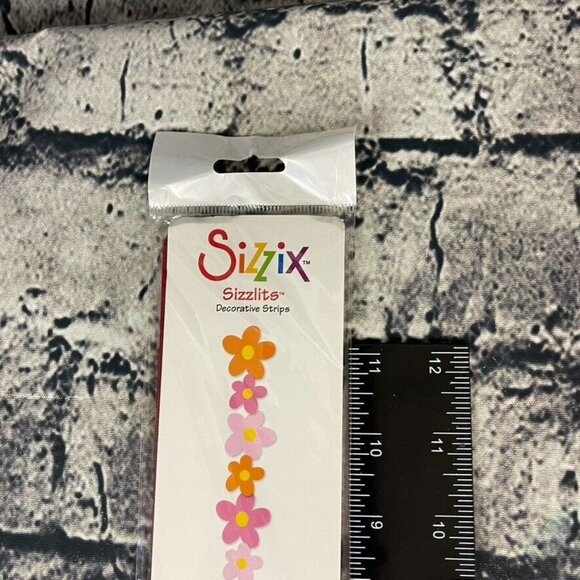 Sizzix Sizzlits FLOWERS Decorative Strip #654359 - Picture 3 of 8
